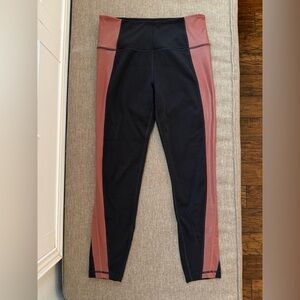 Athleta Salutation Stash High Rise Colorblock 7/8 Leggings Womens S